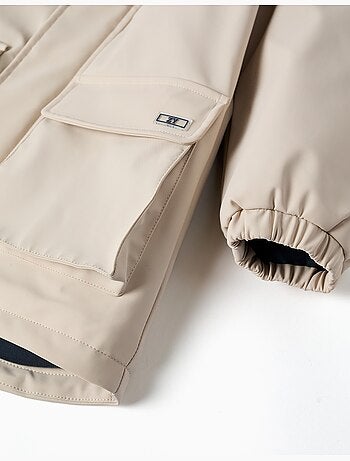 Parka acolchada con capucha y bolsillos delanteros