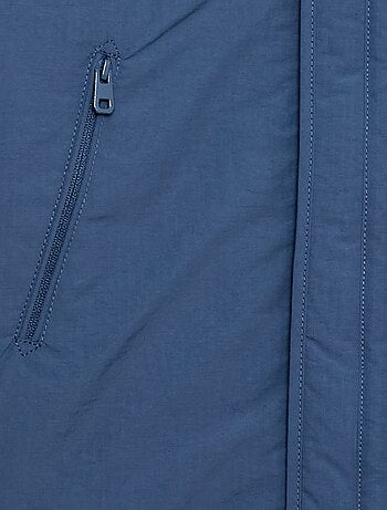 Parka con capucha