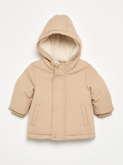 Parka con capucha e interior de borreguito - Kiabi Parka con capucha e interior de borreguito - Kiabi