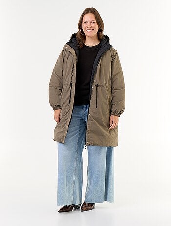 Parka con capucha lisa