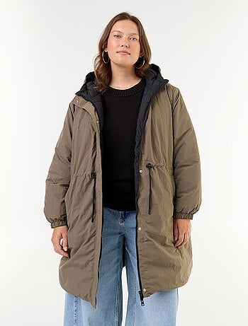 Parka con capucha lisa
