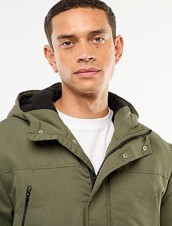 Parka con capucha de largo medio