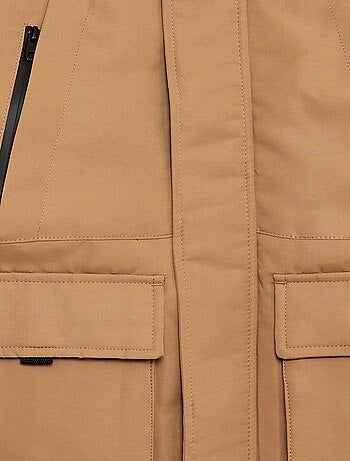Parka con capucha repelente al agua