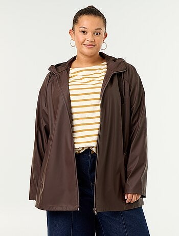 Parka con capucha repelente al agua