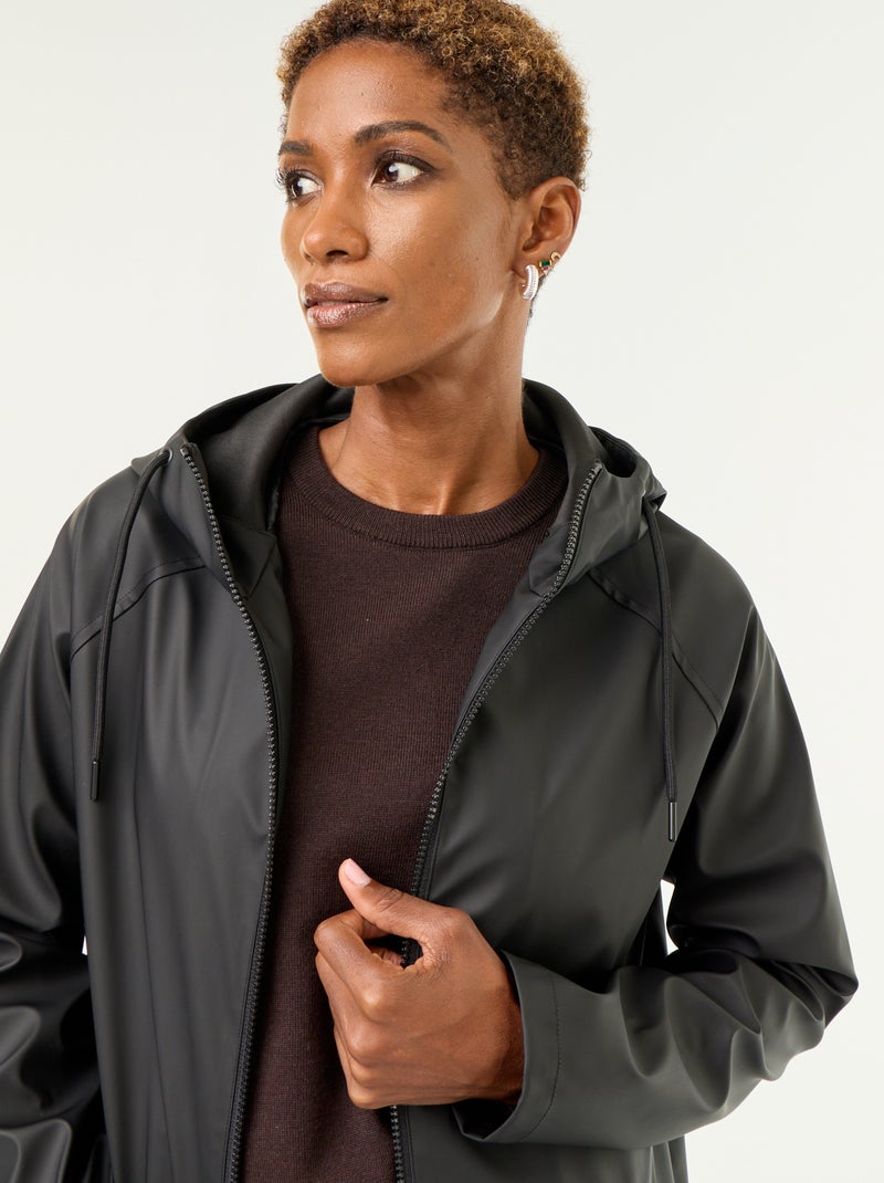 Parka con capucha repelente al agua Negro - Kiabi
