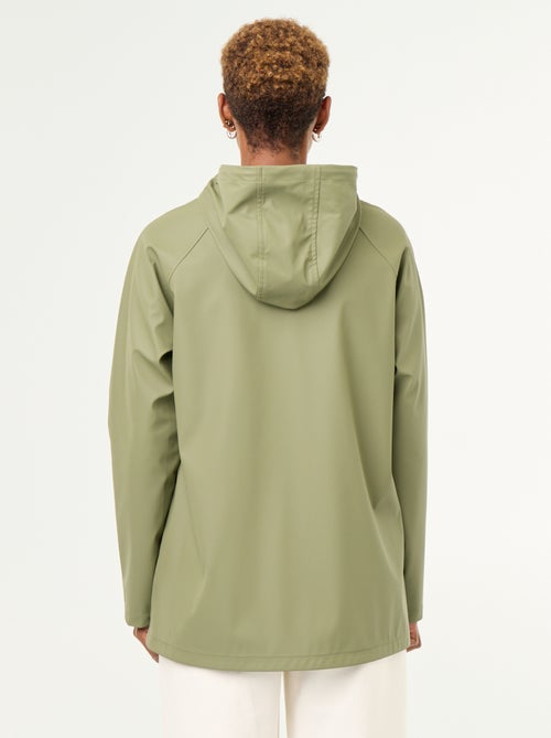 Parka con capucha repelente al agua - Kiabi Parka con capucha repelente al agua - Kiabi