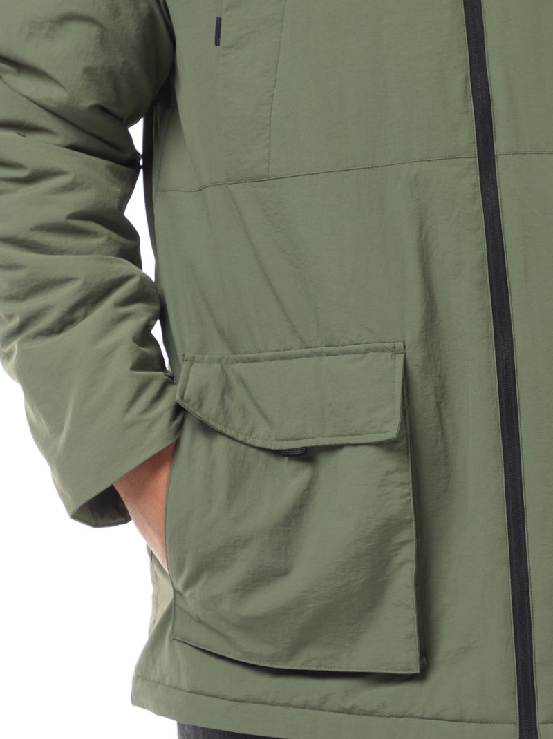 Parka con capucha y bolsillos de parche con doble entrada y forro polar Verde - Kiabi