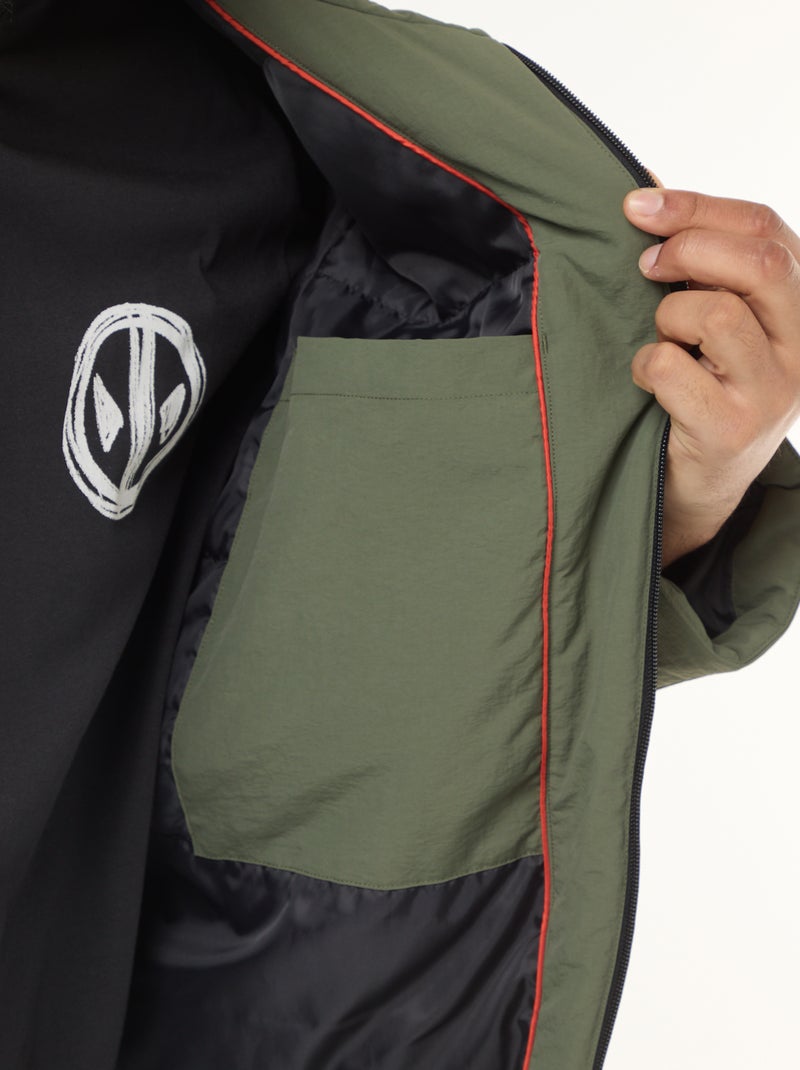 Parka con capucha y bolsillos de parche con doble entrada y forro polar Verde - Kiabi