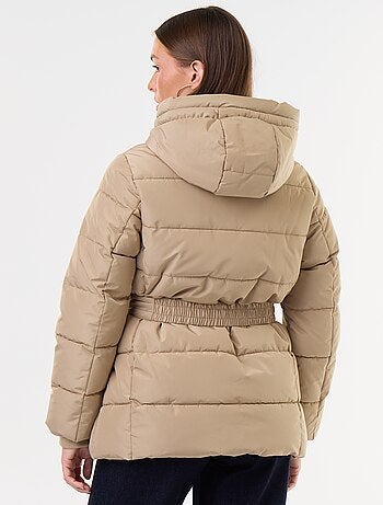 Parka con capucha y forro de pelo sintético