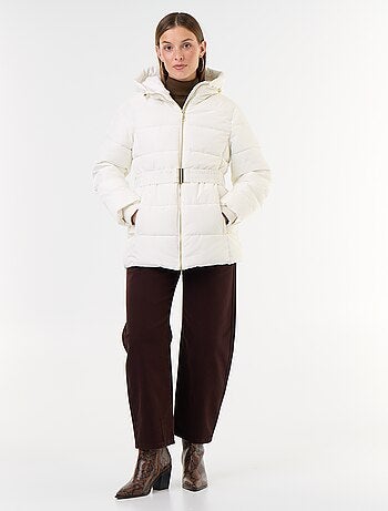 Parka con capucha y forro de pelo sintético