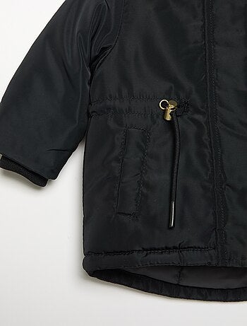 Parka con capucha y forro de pelo sintético
