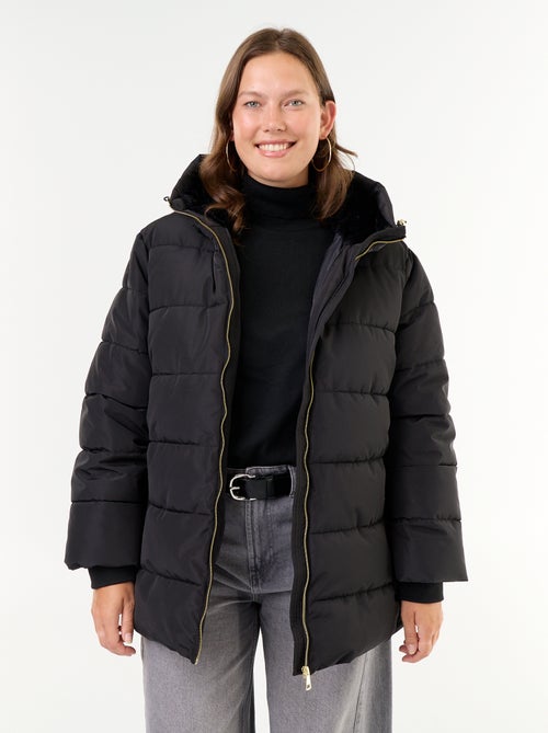 Parka con capucha y forro de pelo sintético - Kiabi Parka con capucha y forro de pelo sintético - Kiabi