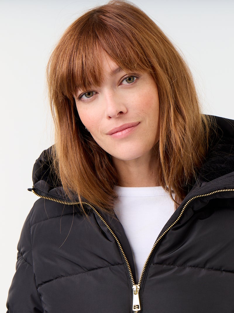Parka con capucha y forro de pelo sintético Negro - Kiabi