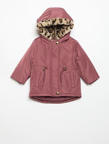Parka con capucha y forro de pelo sintético