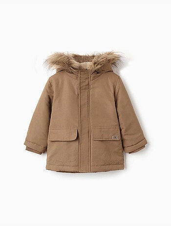 Parka con capucha y forro de sherpa