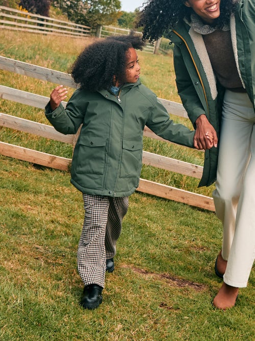Parka con capucha y forro efecto borreguito - Kiabi