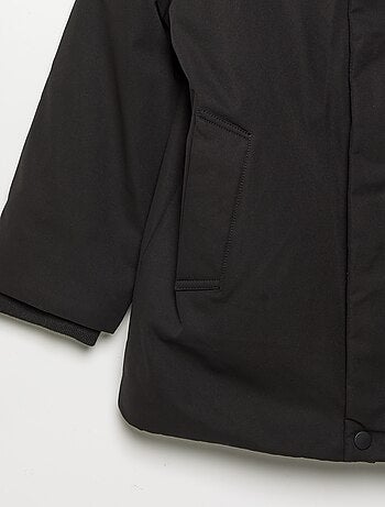 Parka forrada con capucha