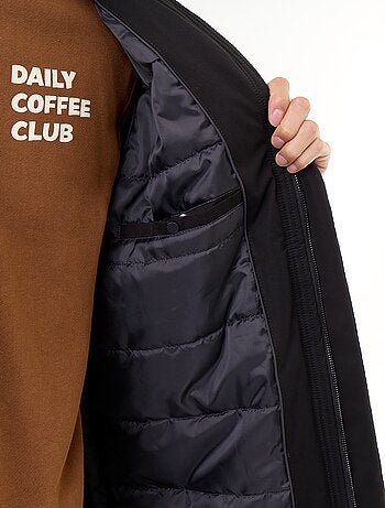 Parka hidrófuga con capucha