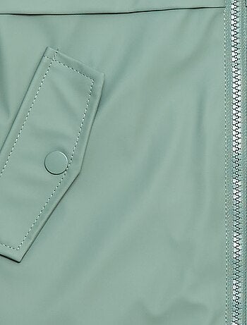 Parka impermeable con capucha totalmente forrada