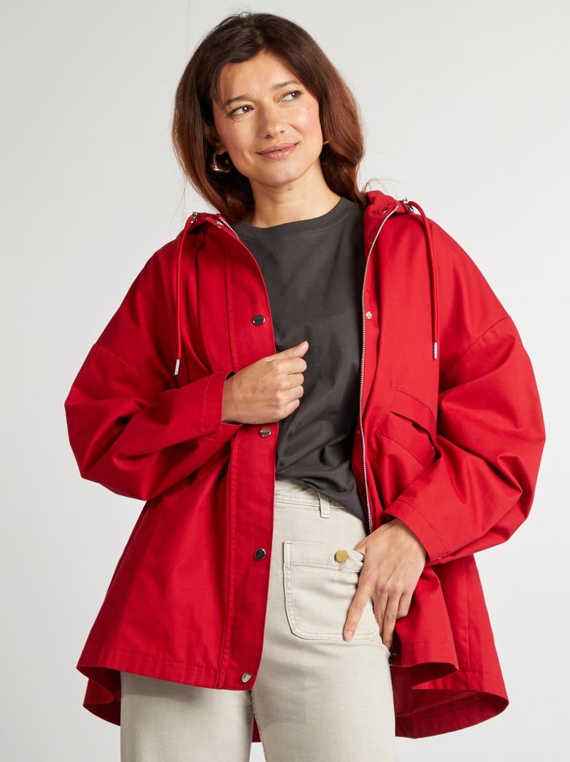 Parka impermeable oversize con capucha rojo - Kiabi
