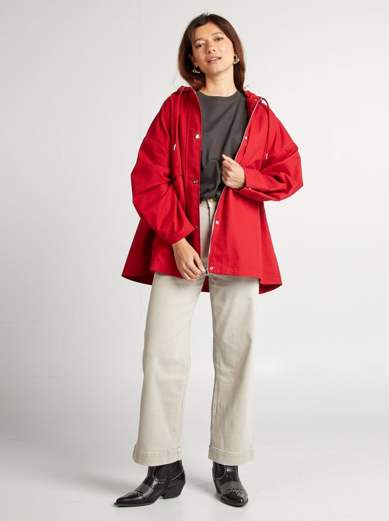 Parka impermeable oversize con capucha rojo - Kiabi