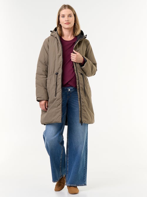 Parka larga acolchada con capucha - Kiabi Parka larga acolchada con capucha - Kiabi
