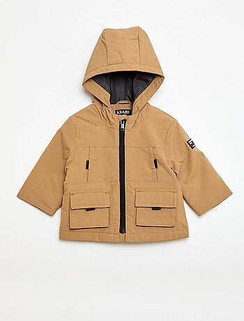 Parka ligera con capucha