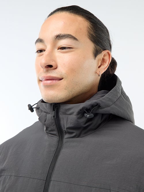 Parka ligera con capucha repelente al agua - Kiabi