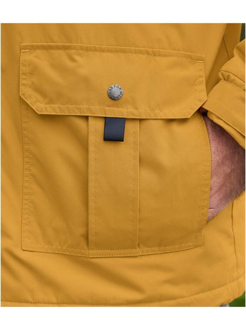 Parka multibolsillos de microfibra con capucha integrada y cuello alto - Kiabi Parka multibolsillos de microfibra con capucha integrada y cuello alto - Kiabi