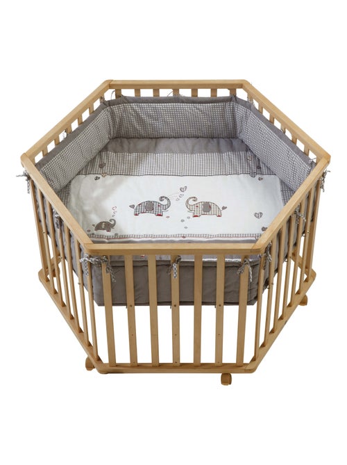 Parque infantil hexagonal en madera maciza con ruedas con freno + alfombra bordada Roba jumbo twins - Kiabi