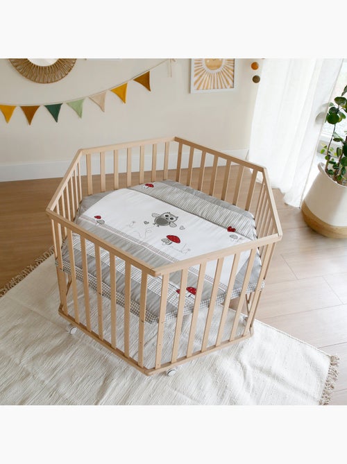 Parque infantil hexagonal minimalista en madera natural Adam & Eule Roba - Kiabi