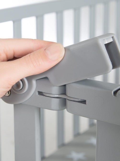 Parque plegable rectangular con ruedas con freno - ROBA - Kiabi