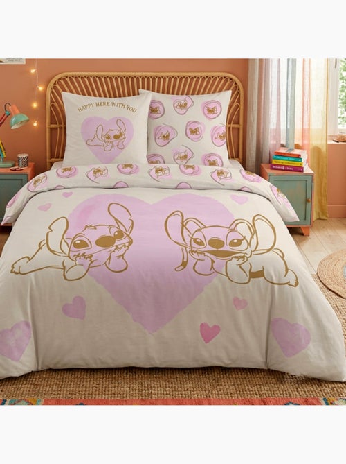 Parure de Lit double Stitch et Angel Rose, Textile Oeko-Tex, Lit 2 places - Kiabi Parure de Lit double Stitch et Angel Rose, Textile Oeko-Tex, Lit 2 places - Kiabi