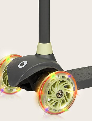 Patinete infantil LIONELO Jessy - Ruedas iluminadas - 3 ruedas - Altura ajustable