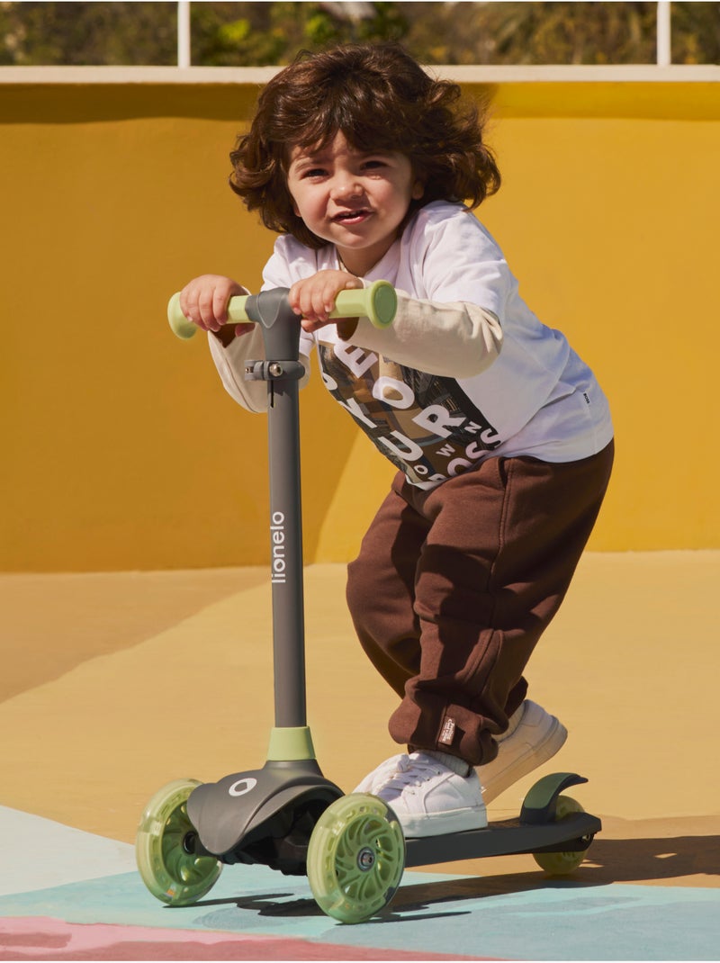 Patinete infantil LIONELO Jessy - Ruedas iluminadas - 3 ruedas - Altura ajustable Verde - Kiabi