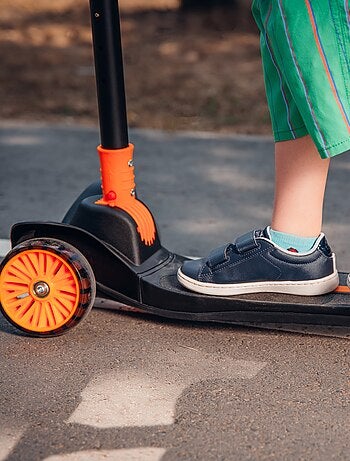 Patinete infantil LIONELO Timmy - 3 ruedas - Rodamientos LED - Altura ajustable