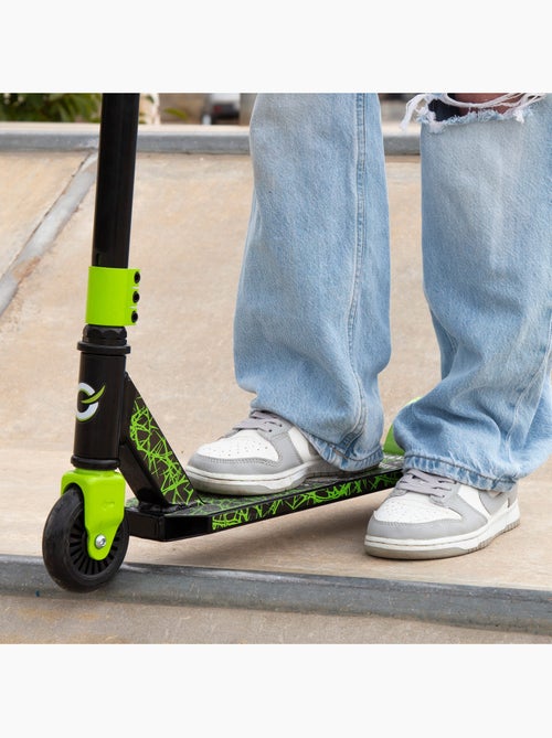 Patinete infantil manillar 360º evo - Kiabi Patinete infantil manillar 360º evo - Kiabi