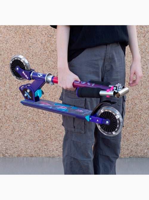 Patinete plegable 2 ruedas con luces kpop demon hunters - Kiabi