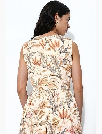 Patterned a-line midi dress with crew neck hiccup