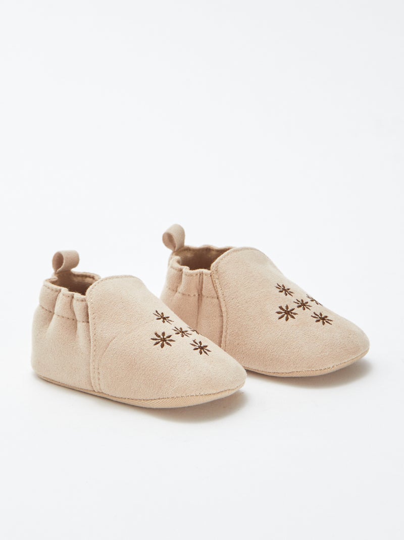 Patucos bordados de antelina BEIGE - Kiabi