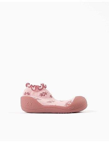 Patucos con motivo floral y suela antideslizante