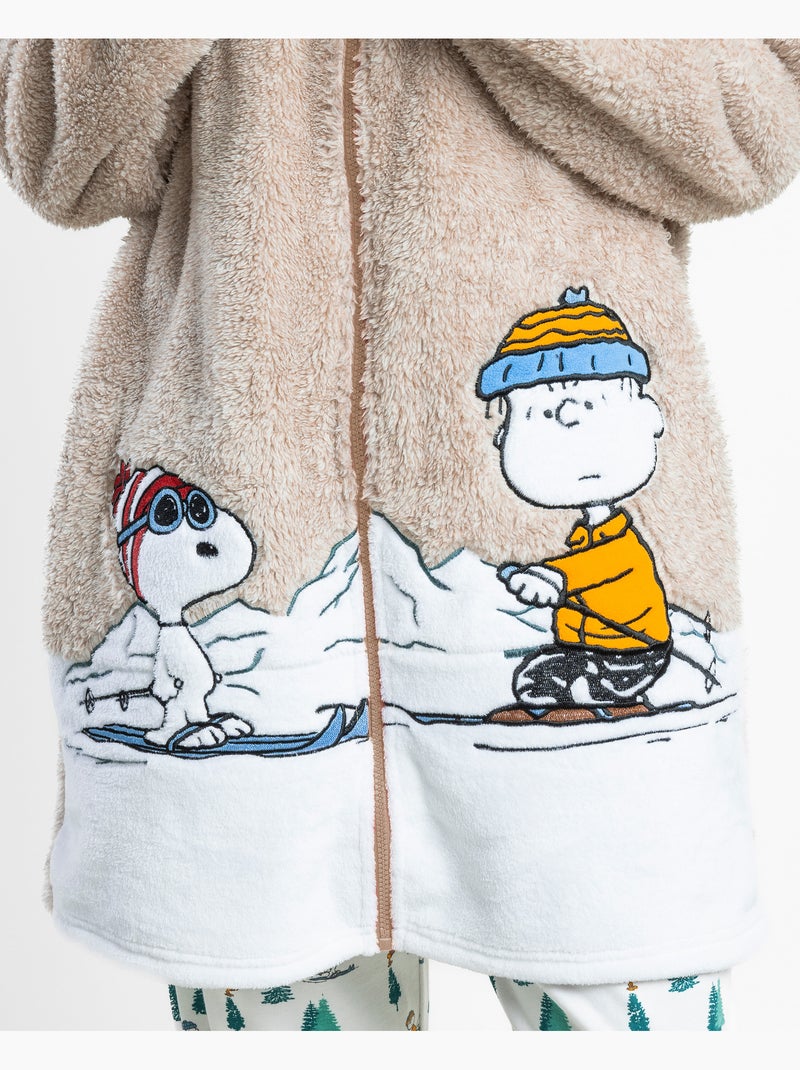 PEANUTS Bata Calentita Manga Larga Snoopy Mountain para Mujer Beige - Kiabi