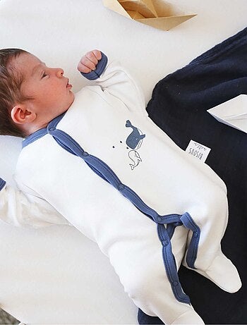 Pelele de nacimiento ballena