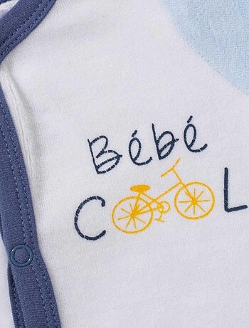 Pelele Motivo 3 pequeños corazones