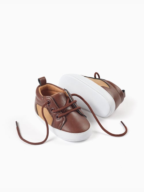 Pepitos con cordones - Kiabi Pepitos con cordones - Kiabi