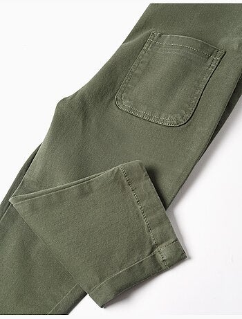 Peto de sarga con bolsillos cargo