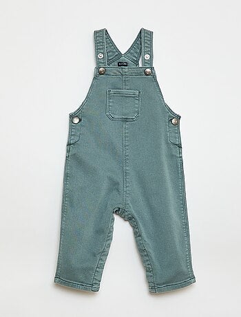 Peto liso con tirantes ajustables