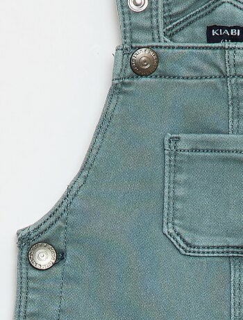 Peto liso con tirantes ajustables