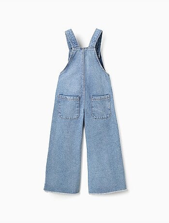 Peto vaquero con dobladillo deshilachado