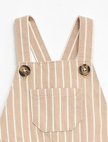 Peto ligero con tirantes ajustables